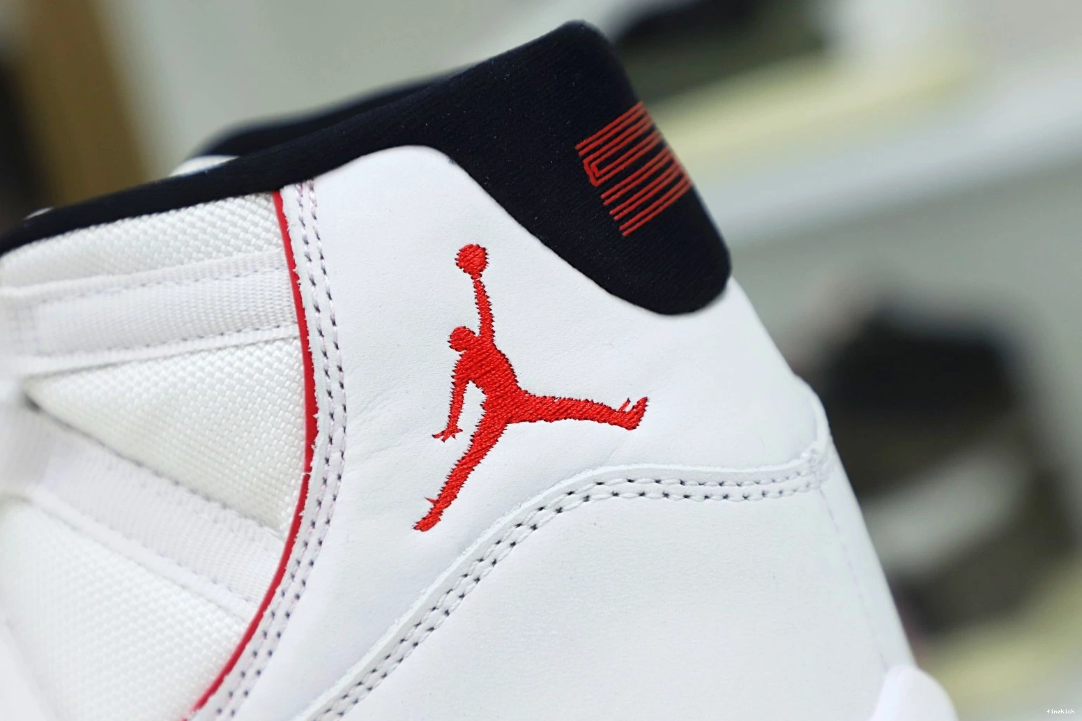 PLATINUM JORDAN AIR TINT XI RETRO 11 0728